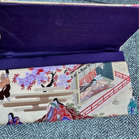 Vintage Japanese Silk and Embroidery Women Wallet- Bought from Kyoto - Picture 4 of 4